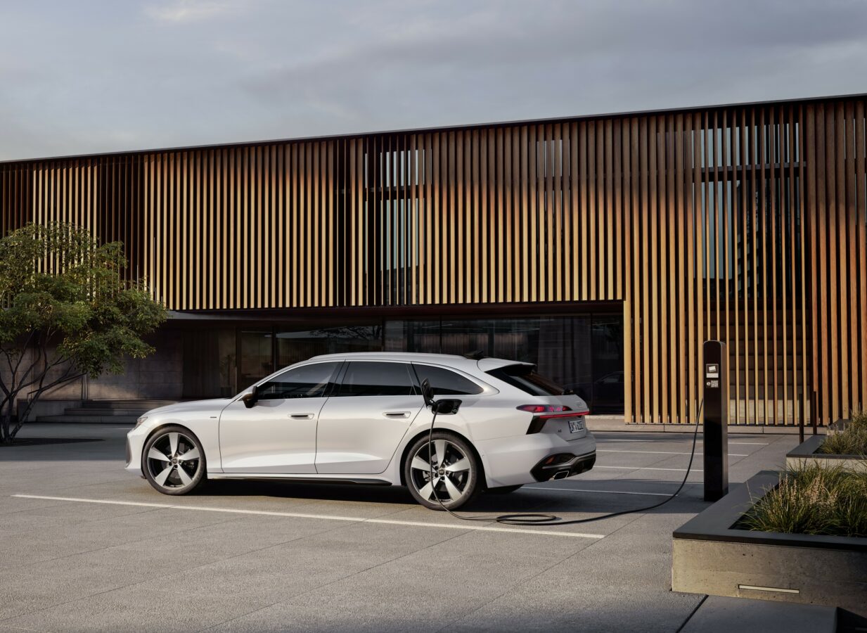 Audi A6 avant laddhybrid