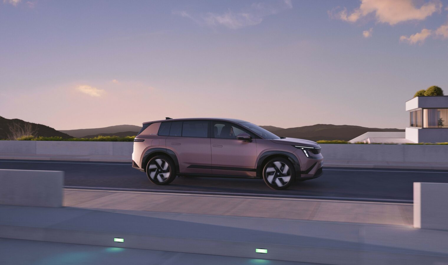 SUV på el Skoda peak